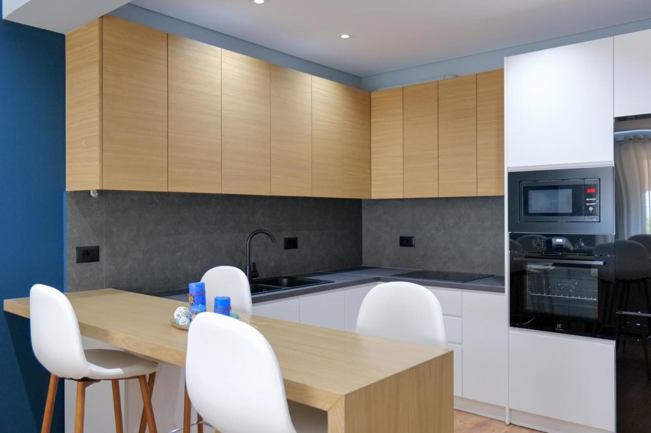 Ansel Home Sarande Luaran gambar